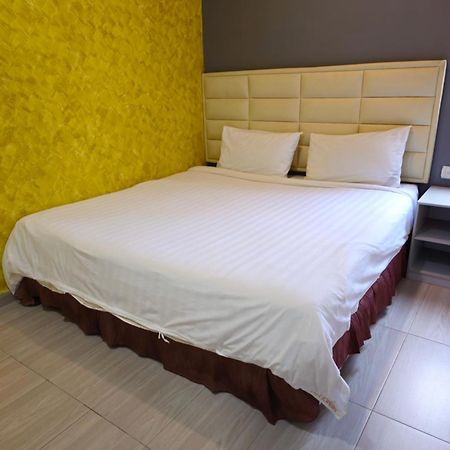 Fortune Hotel Johor Bahru Exterior foto